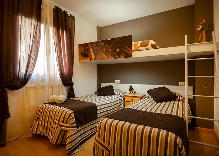 Inmocyma Antigua Casa Chuanina, Bajo-benasque Apartamento Benasque